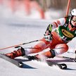 Maryna Gąsienica-Daniel na trasie giganta w Courchevel