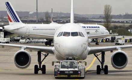 Air France-KLM liczy straty po zamachach