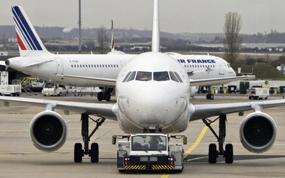 Air France-KLM liczy straty po zamachach