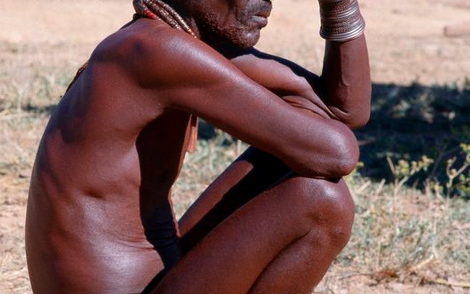 Mężczyźni zajmują się głównie inwentarzem na pastwisku