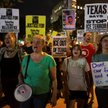 Protesty przeciwko działanom ICE przed Kapitolem stanu Teksas w Austin,  21 września 2026 roku