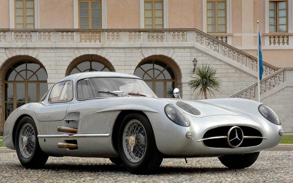 Mercedes 300 SLR Uhlenhaut Coupe