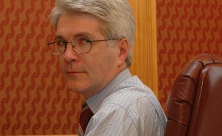 Mirosław Gronicki od lipca 2004 do końca października 2005 sprawował urząd ministra finansów w rządz