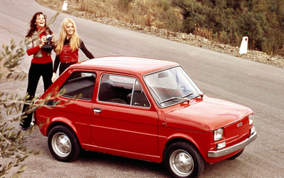 Fiat 126 ma 50 lat: Samochód, który zmotoryzował Polskę