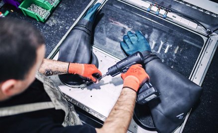 The Guardian: Więcej przemysłu