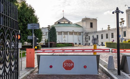 Marszałek Szymon Hołownia zlecił zbadanie zabezpieczeń parlamentu