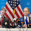 Sekretarz Skarbu USA Scott Bessent i przedstawiciel handlowy USA Jamieson Greer biorą udział w konfe