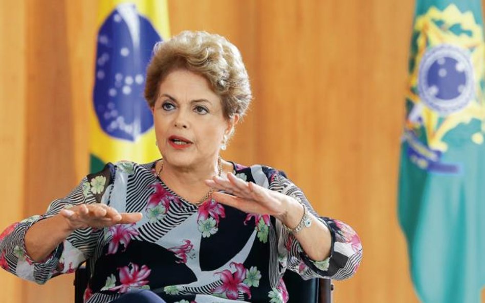 Prezydent Brazylii Dilma Rousseff musi się równocześnie mierzyć z kryzysem politycznym i gospodarczy