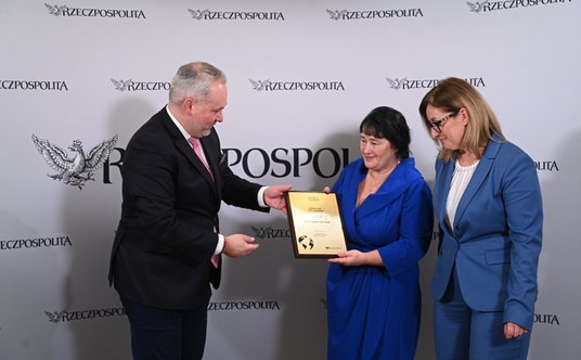 Nagrodę „Zielony Orzeł Rzeczpospolitej” w kategorii „In memoriam” dla prof. Ludwika Tomiałojcia odeb