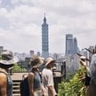 Wieżowiec Taipei 101 jest dominującym punktem w panoramie Tajpej. Ma 509,2 m, a w latach 2004–2010 b
