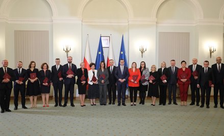 Do 11 grudnia nowy rząd musi uzyskać wotum zaufania