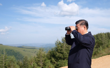 Xi Jinping uważa, że model „chińskiego socjalizmu” jest konkurencyjny wobec zachodniej demokracji. P