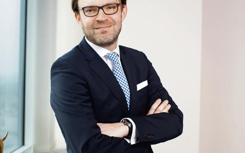 Filip Paszke, dyrektor DM PKO BP, wierzy, że lepsze zachowanie zagranicznych indeksów przekona do wy