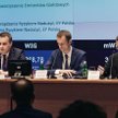 Na zdjęciu (od lewej ) Krzysztof Rudnicki i Jarosław Grzegorz z EY Polska oraz Mirosław Kachniewski,
