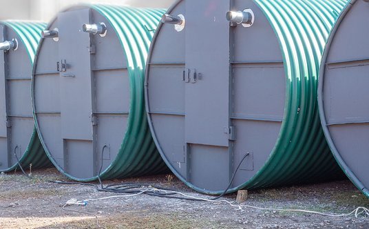 Modułowy podziemny bunkier przygotowany do obsługi polowych stanowisk dowodzenia armii ukraińskiej.