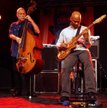 Kontrabasista Dave Holland i gitarzysta Kevin Eubanks dali jeden z najlepszych występów w historii W
