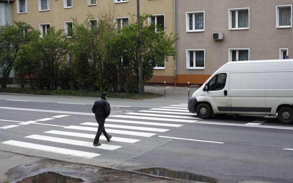 Pogodzić pieszych z autami to nie jest prosta sprawa - WSA o zatwierdzeniu organizacji ruchu