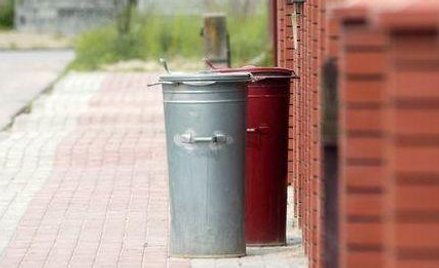Wywóz odpadów: surowe kary za brak umowy na śmieci