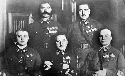 Pierwszych pięciu marszałków Związku Radzieckiego w 1935 r. Od lewej: Michaił Tuchaczewski, Siemion 