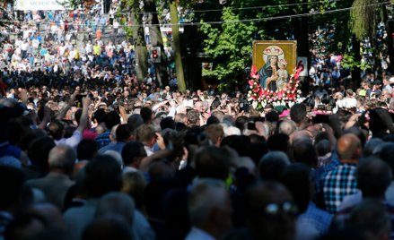 Mężczyźni u Matki Bożej Piekarskiej