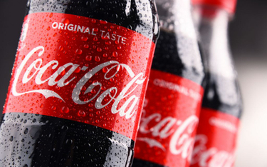 Coca-Cola nie zrezygnuje z plastiku. "Klienci lubią te butelki"