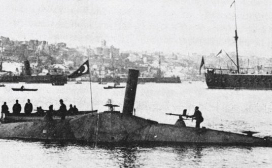 W 1886 r. Zacharow nakłonił władze Turcji do zakupu łodzi podwodnych Nordenfelt II i III