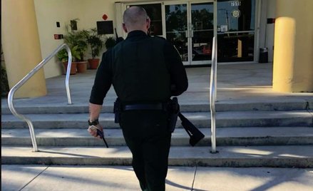 USA: Konserwatysta oddaje karabin. "Nikt go nie potrzebuje"