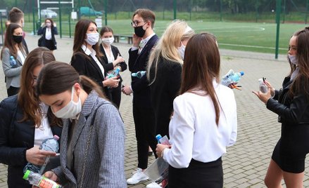 Koniec szkoły online, mamy wakacje. Co z planem B?