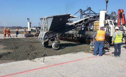 Loty z Modlina już w czerwcu