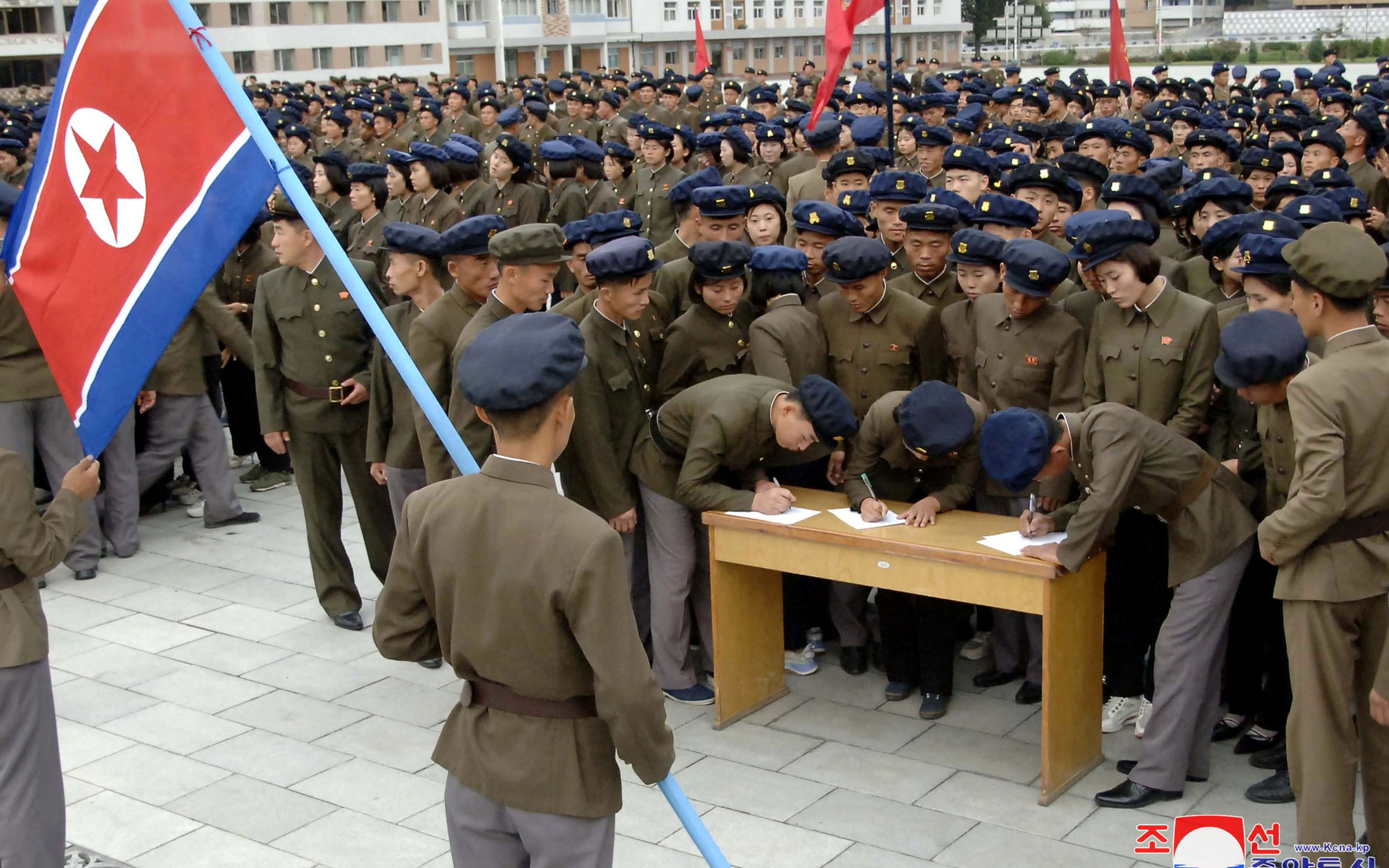 North Korean military in Ukraine. Will South Korea send weapons and troops to Ukraine?