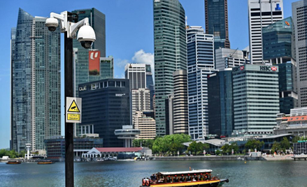 Singapur: Do 10 lat więzienia za fake newsy