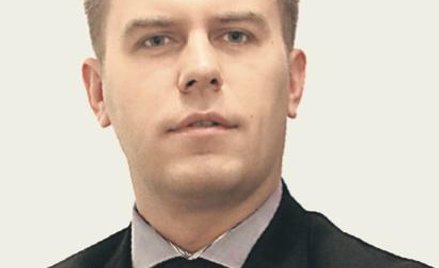 Tomasz Sachajko, makler, KBC Securities N.V. Polska