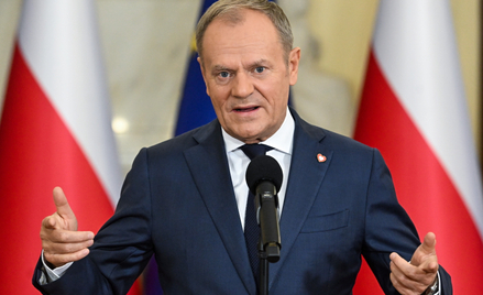 Premier Donald Tusk na konferencji prasowej w KPRM w Warszawie. Kiedy odbędą się prawybory prezydenc