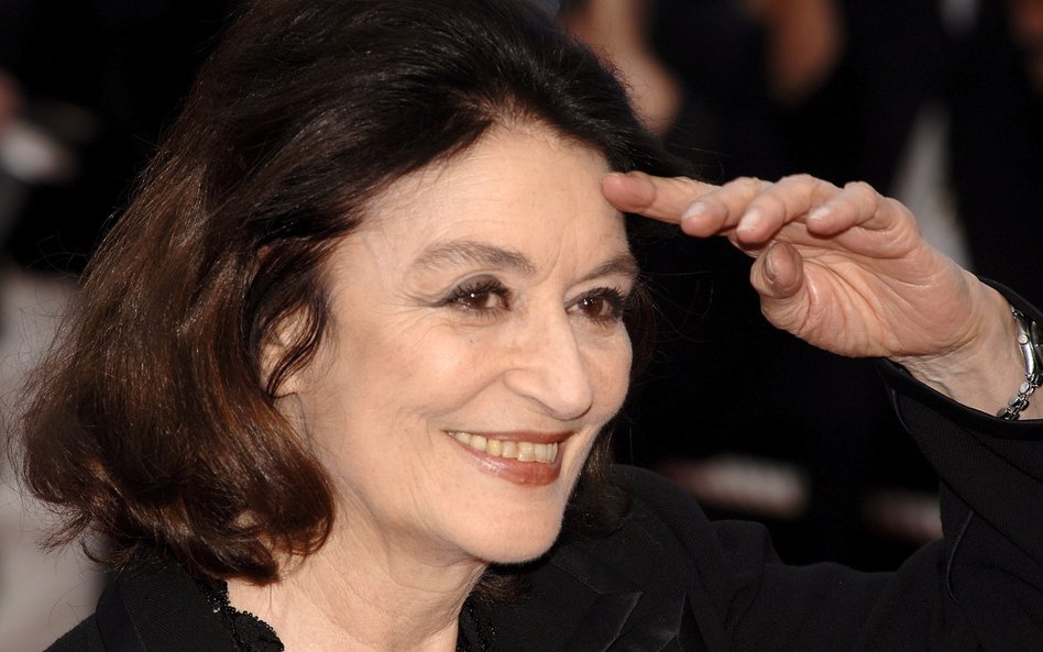 Anouk Aimée za wykreowanie postaci Anne Gauthier zdobyła nagrodę Złotego Globu dla najlepszej aktork