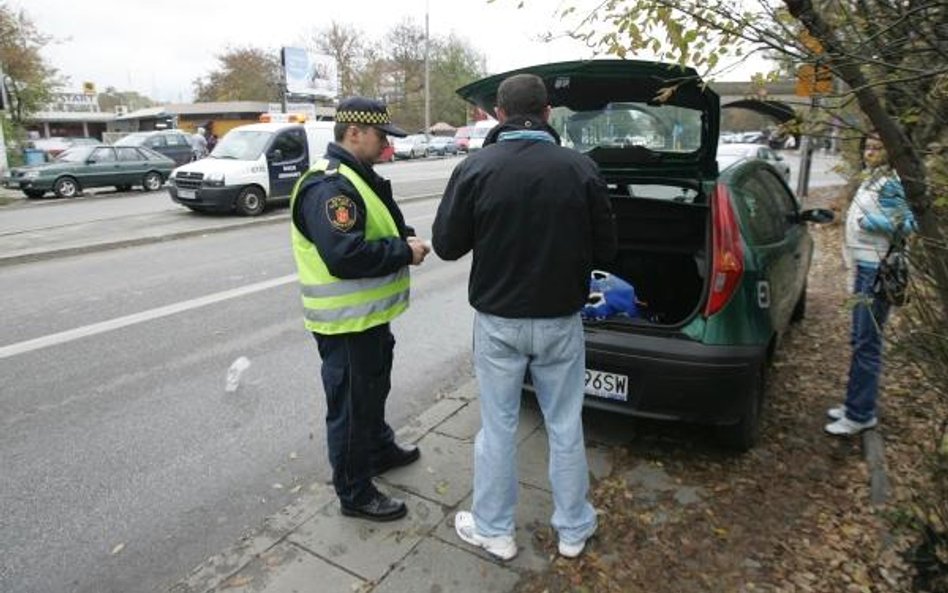 Strażnik ma prawo do kontroli osobistej i bagażu