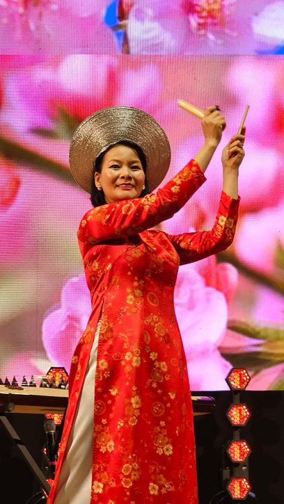 Wizyta w auli technikum przy Szczęśliwickiej to okazja do poznania sąsiedzkich tradycji w przyjaznej