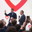 Prezydent Warszawy Rafał Trzaskowski i premier RP Donald Tusk podczas wieczoru wyborczego Koalicji O