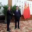 Xi Jinping i Dmitrij Miedwiediew przed rozpoczęciem rozmów w Pekinie