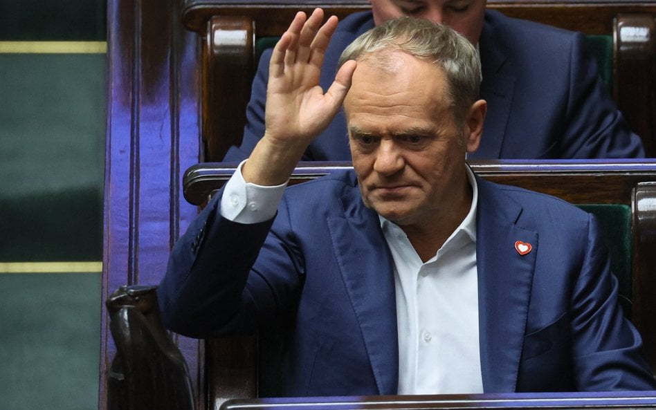 Donald Tusk na sali plenarnej Sejmu
