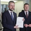 Władysław Kosiniak-Kamysz prezentuje swój projekt ustawy SAFE