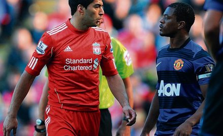 Luis Suárez i Patrice Evra: pięć sekund pyskówki, która zaowoco- wała stustroni-cowym raportem