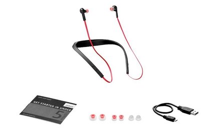 Słuchawki sprzedawane są ze standardowym zestawem akcesoriów.