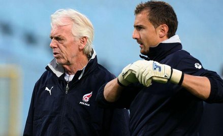 Leo Beenhakker i Jerzy Dudek podczas treningu reprezentacji