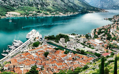 Tygodniowe wakacje w Czarnogórze mogą kosztować już od 1900 zł
