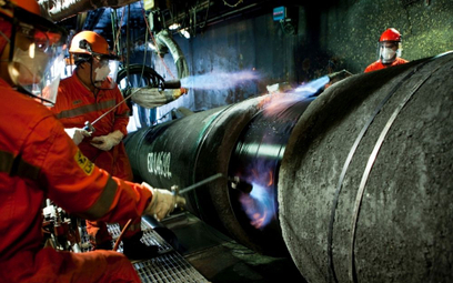 Francja zamierza zdradzić Niemcy i zablokować Nord Stream 2