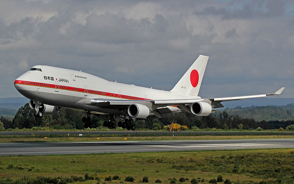 Japoński Air Force One na sprzedaż