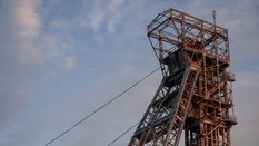 Trwa akcja ratownicza w prywatnej kopalni Eko-Plus, gdzie doszło do podziemnego wstrząsu. W wyrobisk