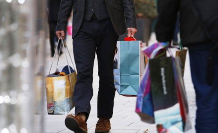 Promocje przyciągnęły do sklepów