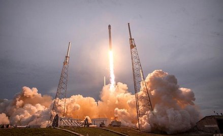 Po wybuchu rakiety kolejne starty SpaceX są zaiweszone