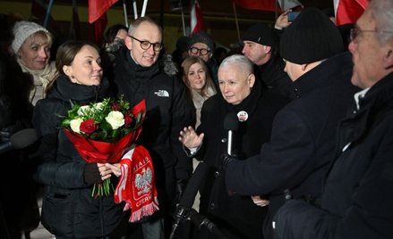 Jarosław Kaczyński przed więzieniem w Radomiu